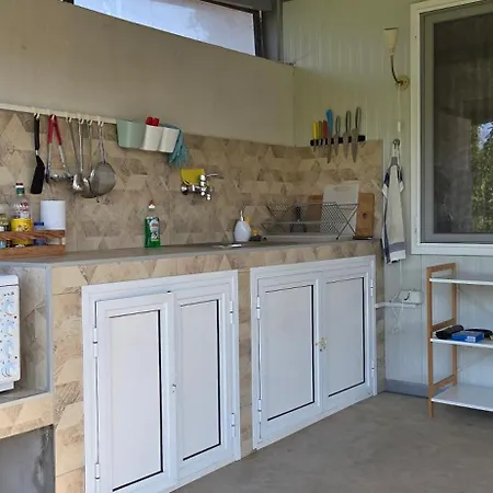 بيت للعطل Family House Go To - Parking & Dog Yard *