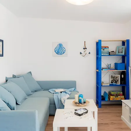 Family House Go To - Parking & Dog Yard * كافارنا